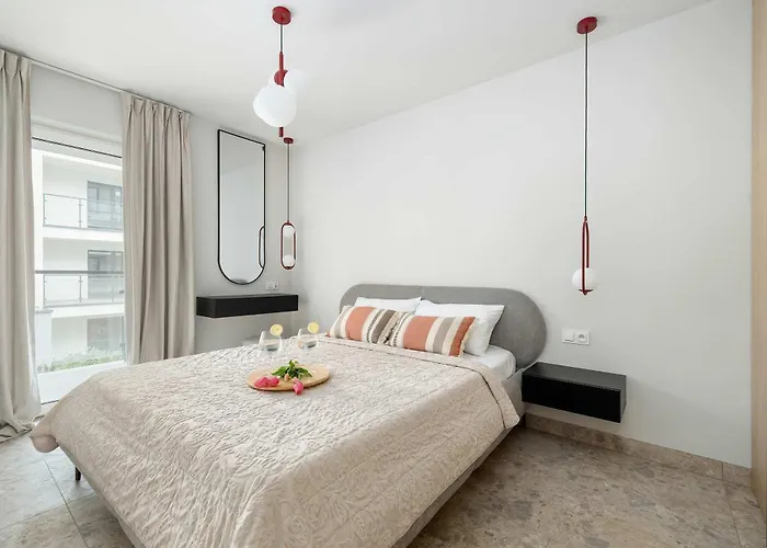 Lejlighed Unique With Parking Space And Swimming Pool By Renters